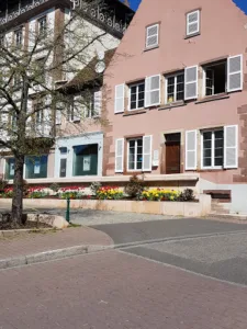 SCHNEIDER Solange et REPIS Catherine à Wasselonne