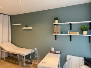 LAURA CACHEDA-ALIENOR ROUX – Infirmière libérale à domicile et au cabinet Le Chesnay Rocquencourt à Le Chesnay-Rocquencourt