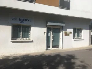 Infirmier Labidi à Stains