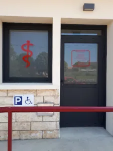 CABINET Infirmier POTHET GARETIER Karine ET MORA Sophie soins à domicile et au cabinet sur RDV à Ayron