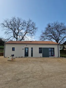 Stéphanie Conte, Caroline Reau-Gallinari, Juliette Delgal et Elodie Jamin à Saint-Benoît