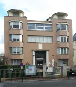 Centre Médical Municipal Raymond Burgos à Suresnes