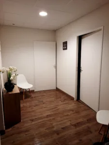 PERRIN Vanessa à Saint-Denis-de-Cabanne