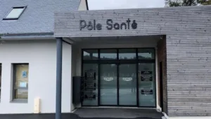 Cabinet infirmier des Enclos – Ronan MOREAU – Françoise BOUZIANE – Yannick LE GOFF – Isabelle PERRAUD – Antoine DONVAL à Saint-Thégonnec Loc-Eguiner