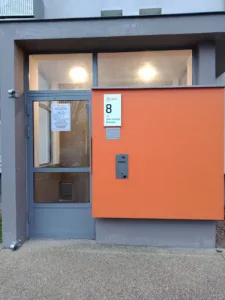 Ait lachgar HANANE à Les Mureaux