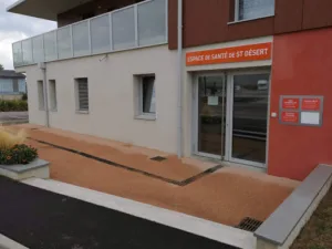 Infirmières St Désert Guyon Pauline & Iachino Melanie à Saint-Désert