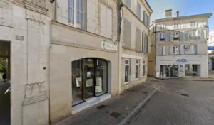 Laval Chantal à Saint-Jean-d'Angély