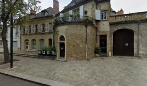 Livertout Claude à Moulins