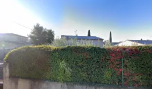 Linda LESSAK à La Fare-les-Oliviers