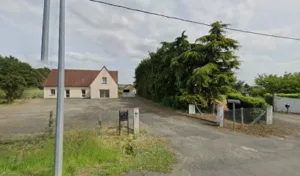 Nelsine Laposte à Saint-Cosme-en-Vairais