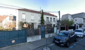 MAISON BLEUE à Asnières-sur-Seine