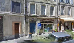 Dugne Anaïs à Arles