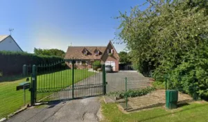 Paris Célestine à Ferrière-la-Petite