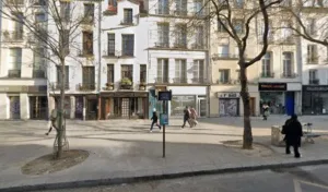 De Saint Cyr Inès à Paris