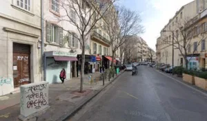 Hamadi Deveze Yamina Infirmière à Marseille