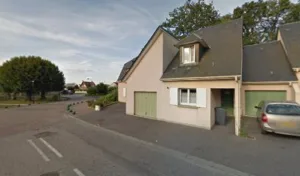 Laura thomas à Saint-Sébastien-de-Morsent