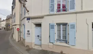 Clet Agnès à Mantes-la-Jolie