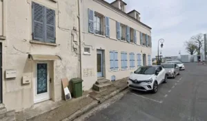 Ferry Sylvie à Mantes-la-Jolie