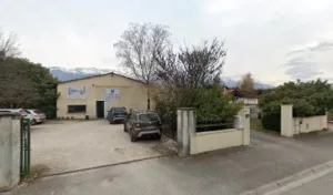 Blanc-Béquille Colette à Lumbin