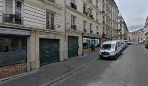 Barbe Hélène à Paris