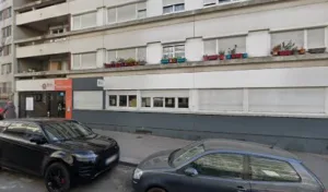 Singer Irène à Paris