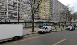 De La Robertie Janine à Paris