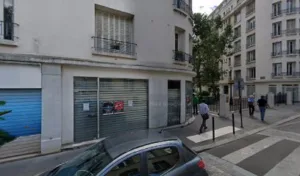 Ameur Nelly à Paris