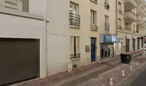 Claire PASSÉ Infirmière à Montrouge