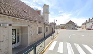 Belhadi Valérie à Sainville