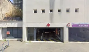 Tienvrot Malorie à Laval