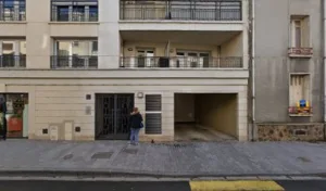 Baisez Caroline à Sartrouville