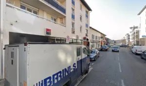 Contactez notre Cabinet infirmier cabinet infirmier meyzieu dib inscrit dans notre annuaire santé pour trouver un(e) infirmier(e) autour de moi sur Meyzieu pour effectuer des soins et suivis médicaux à domicile. cabinet infirmier meyzieu dib est un établissement de type […]