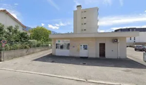 Abeilles Infirmières à Aix-les-Bains