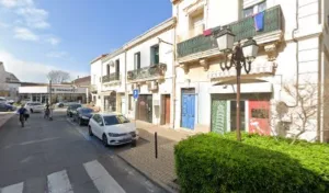 Contactez notre Cabinet infirmier Infirmière Libérale Delange Véronique inscrit dans notre annuaire santé pour trouver un(e) infirmier(e) autour de moi sur Frontignan pour effectuer des soins et suivis médicaux à domicile. Infirmière Libérale Delange Véronique est un établissement de type […]