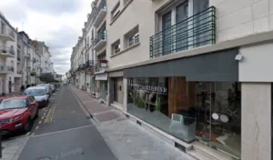 Pinault Marie-Claire à Tours