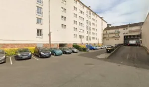 De Montgolfier Aurélie à Maurepas