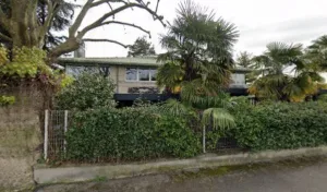 Mounib Eva à Francheville