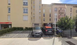 White Catherine à Carros