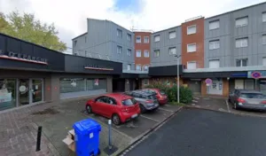 Guendouzi Sarah à Oissel