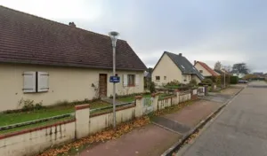 Violette Marie-Daniele à Grand-Couronne