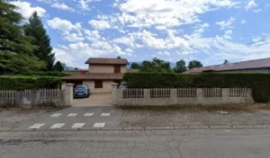 Taret Sabrina, Infirmière à Tullins